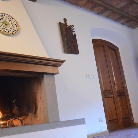 Hotel Il Fondaccio à Lizzano In Belvedere Chambre photo